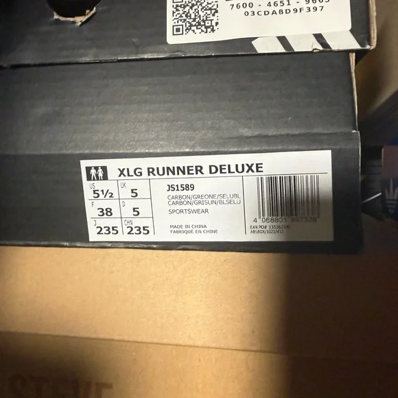 Adidas XLG Runner Deluxe